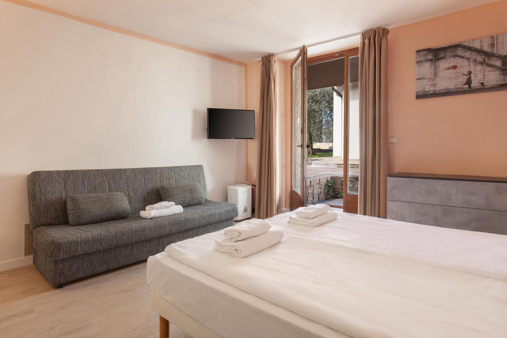 Villa Cipressi - Luxuri Lounge - Μαλτσεζίνε Εξωτερικό φωτογραφία